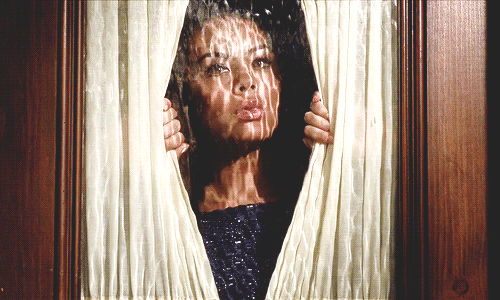 prettylittleliarsxxxx:  This is actually one of my favourite shots from any episode of PLL. Just tho
