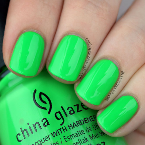 China Glaze Ghouls Night Out Collection Swatcheshttp://www.packapunchpolish.com/2015/10/china-glaze-