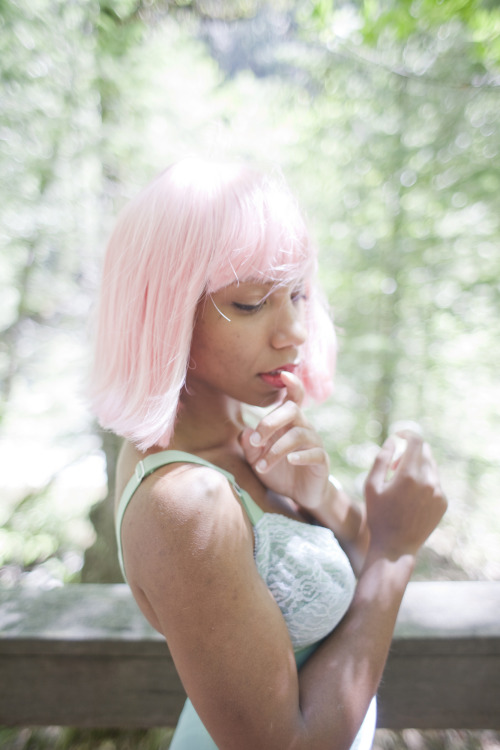 Craving the Summer. Lola Agnosia, photographed by Me.