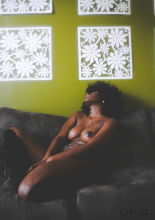 Porn photo afrothundrr:She experienced a Psychedelic