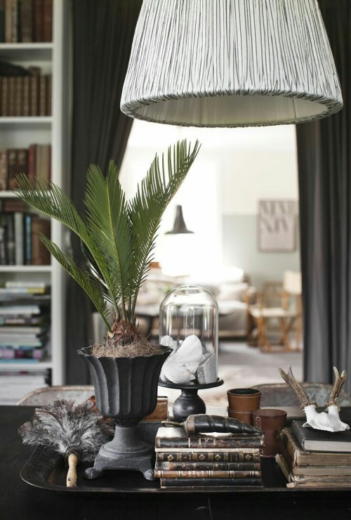 thevisualvamp: Artfully arranged