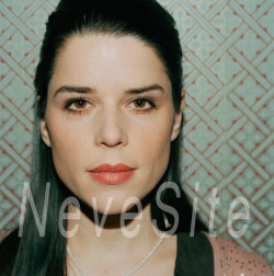 nevesite:  UHQs of the eternally stunning Neve Campbell - Photoshoot by Mischa Haller taken in 2006. ♥♥♥