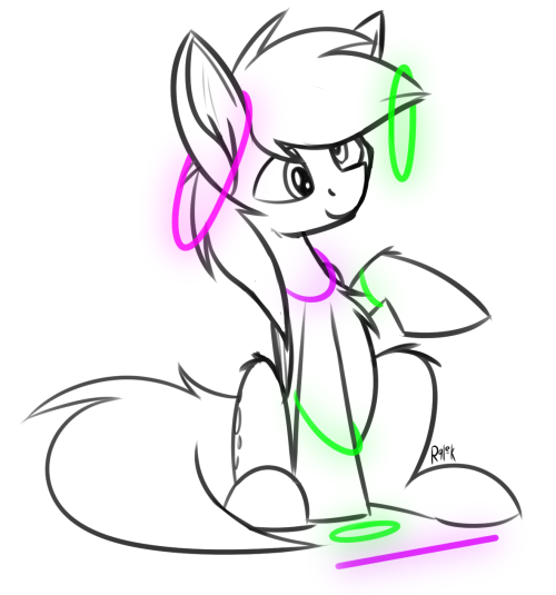 paperderp:  Derpy wearing Glowsticks by Anon 1 & 2 from /mlp/  <3