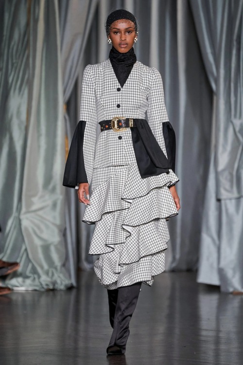 Markarian Fall 2022 Ready-to-WearPhotos by Alessandro Lucioni / Gorunway.com