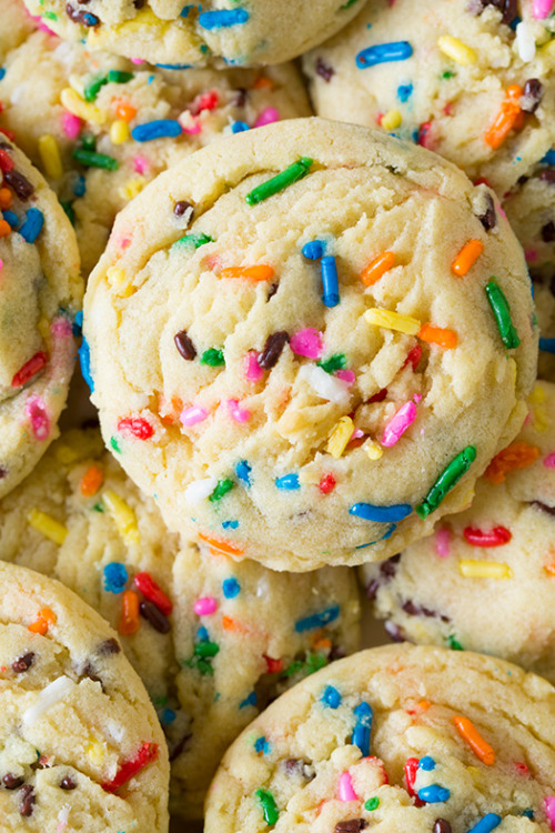 Porn photo do-not-touch-my-food:  Funfetti Cookies 