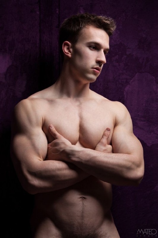 prazermasculino:  (via Romain Labard: Purple Nightmare. Mateo Armand Photos)   https://www.facebook.com/pages/Romain-Labard/632962870079300?sk=photos_stream