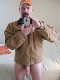 daddysuit:  Me in my Carhartt jacket. 