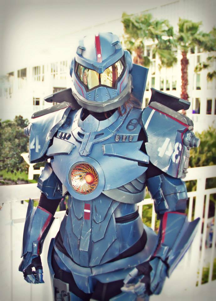 nsfwgamer:  Nona Neon Cosplay as Gipsy Danger from ‘Pacific Rim’ (does this