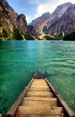 sitoutside:   Brrraies | Braies Lake   by