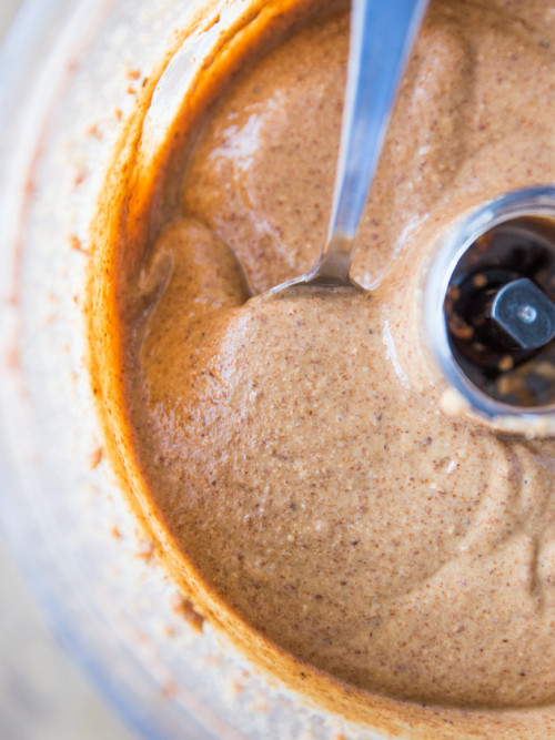 foodffs:Creamy Maple-Roasted Almond Butter with FlaxseedsReally nice recipes. Every hour.