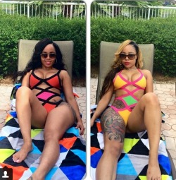 doubledosetwins:  Pool Side : Ig @double_dose_2