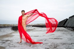 lunededivincul: Jack Mackenroth • Carsten Fleck Photography • RED