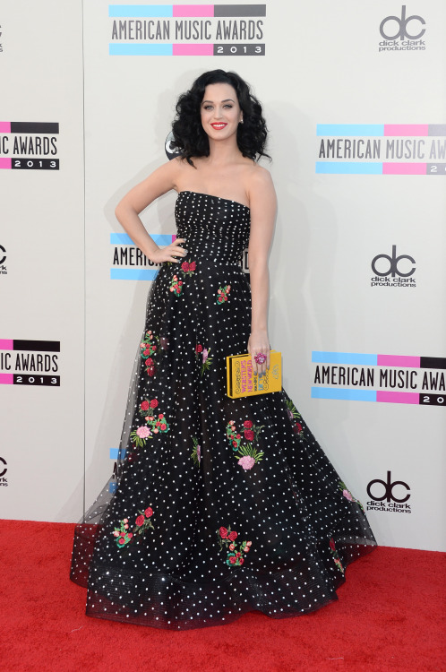 Katy Perry at 2013 American Music Awards