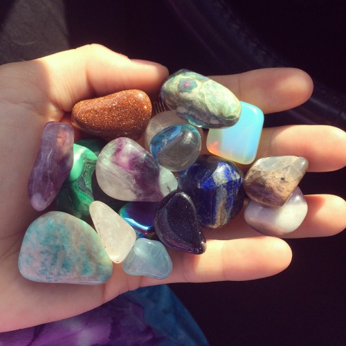 ferreadomina:  indigo—faerie:  We went to the beach today  