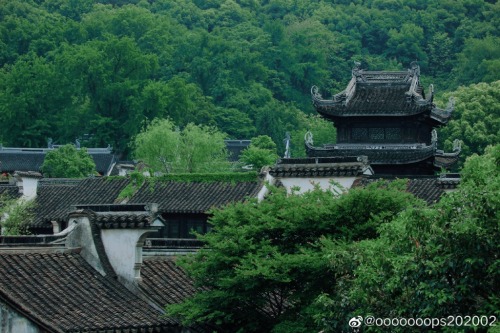 fuckyeahchinesegarden:惠山古镇 huishan guzhen, wuxi, jiangsu province by ooooooops202002