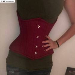 orchardcorset:  We are so excited to see #blackfriday corsets in people, already! ♥♥♥ Share your photos, we want to see! 😍 #beautifulcustomers #orchardcorset #cs426 #crimson #corsetselfie  #Repost @vonavalentine with @instatoolsapp ・・・