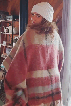 fortheloveoftummy:bbworship:LondonOh you sexy bitch 