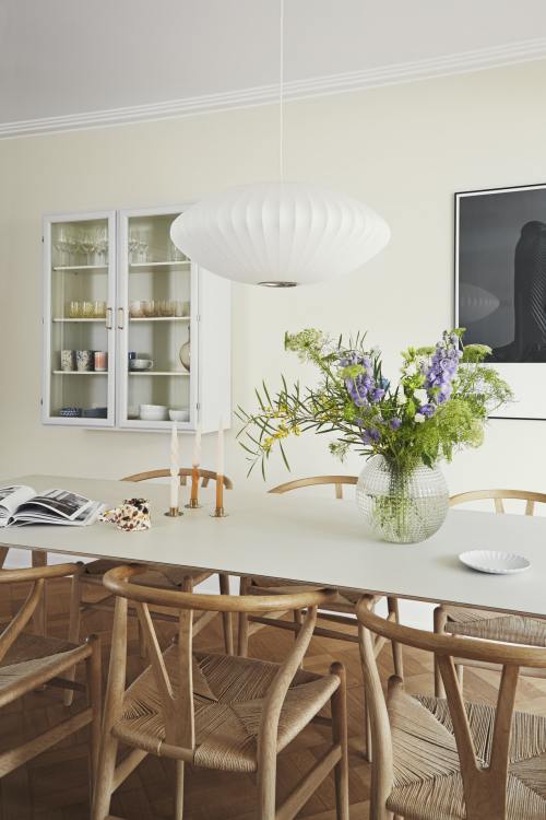 Light Scandinavian home | styling by Julie Løwenstein & photos by Anitta Behrendt THENORDROOM.CO