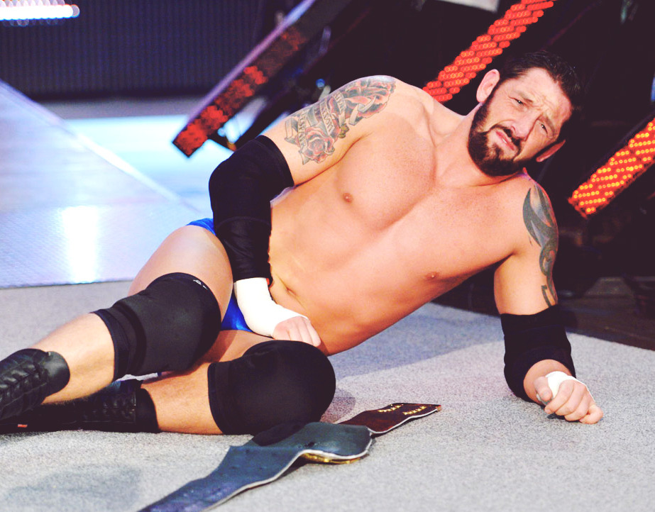 Ah poor Wade! :( As a guy who has been kicked in the nuts before, I feel your pain!