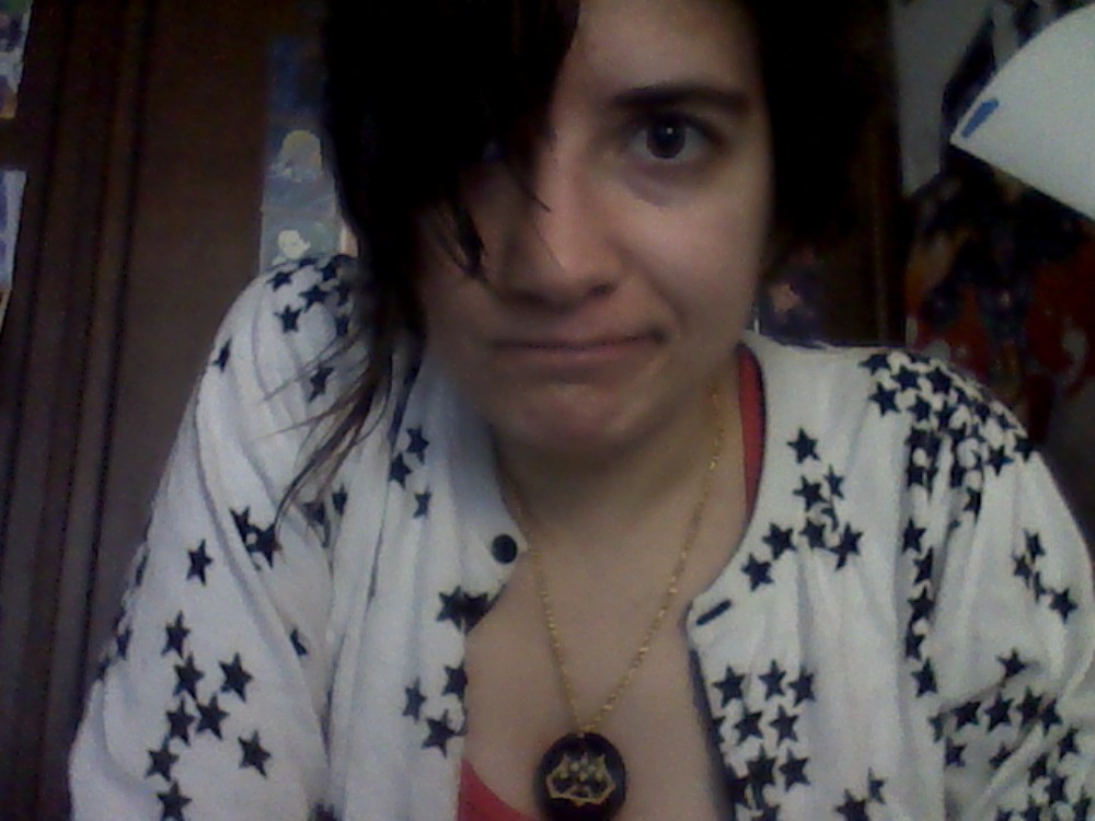 Sorry I keep taking selfies. Today I&rsquo;m wearing the Fili side of the Fili/Kili