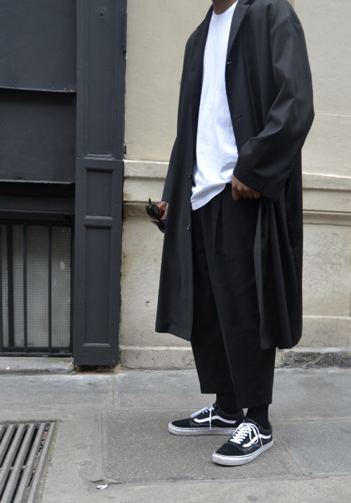 blvck-zoid:  oxyoshi:  More fashion at OXYOSHI   more fashion at blvck-zoid shop at: nvlty