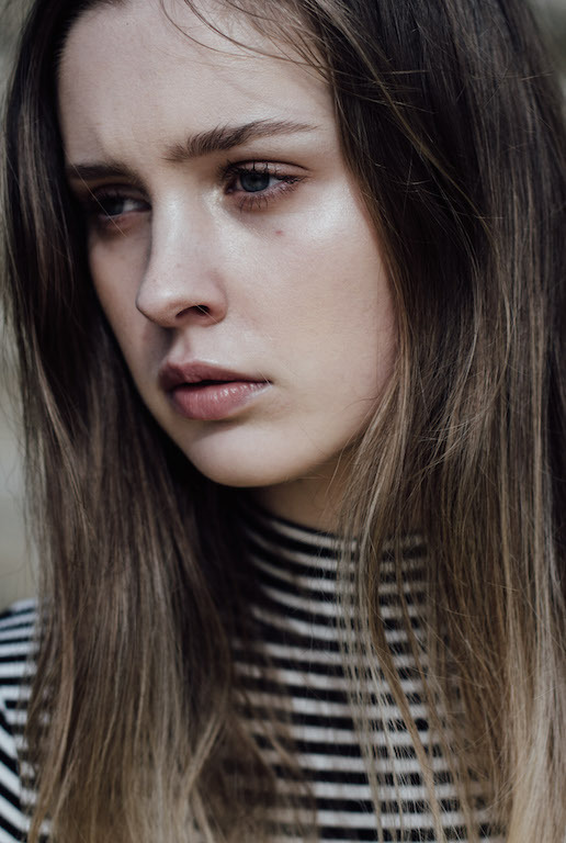 MADDY MOSSMAN-HOGG P: LAURA SNELLING MU: EVE... - RED 11 Models & Talent