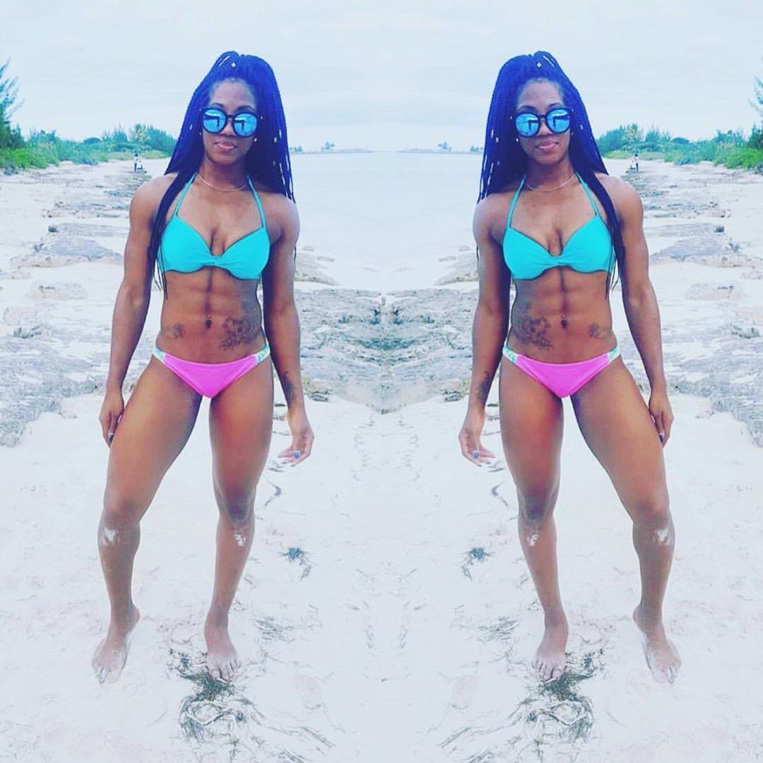 ebonyaesthetics:  Submit your pics! 