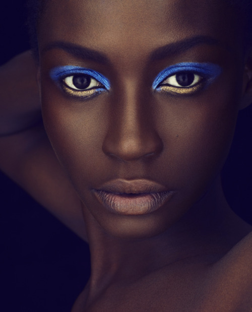 thepageofblood:  fairytalemood:  photos by Gustavo Papaleo for John Lewis magazine  MAKEUP