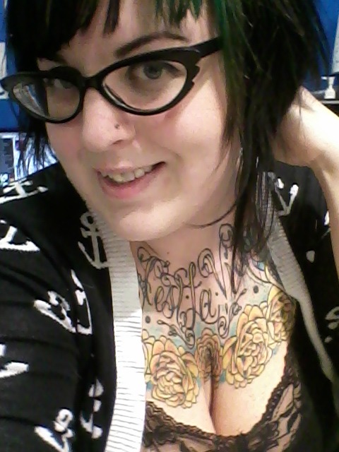 notquiteapinup:  I need a hair cut.