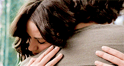 allisonargentdaily:  Can’t I be strong  a n d  go to prom? 