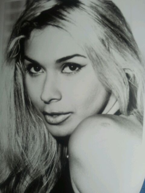 therealvaniity:  Vintage Vaniity  You&rsquo;d never know this beautiful lady