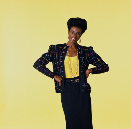 Porn blackgirlmodern: Aunt Viv the original she photos