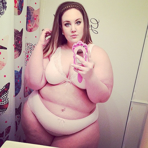 chubby-new-hotties: Real name: MeganPics: 22Looking for: Men/CoupleSingle: Yes.Profile: CLICK HERE