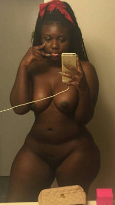 ga-damn:  GaDamn. All that chocolate!