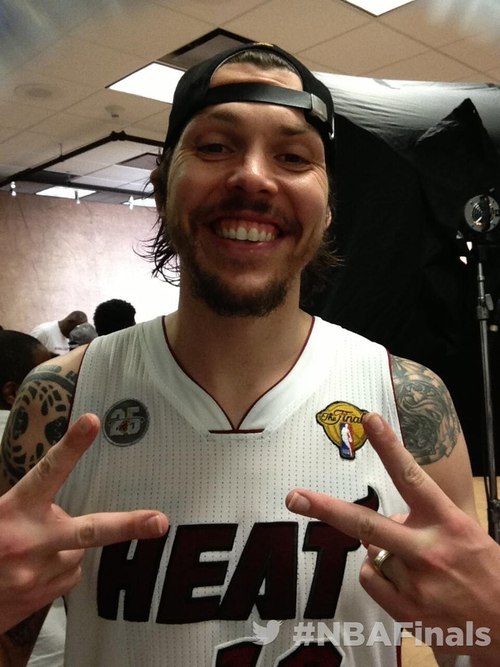 fuckyeahmiamiheatt:  I mean seriously, how can you hate the heat? they’re hilarious.