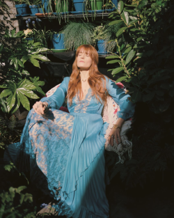 thefatmfanclub:  Florence Welch for Evening