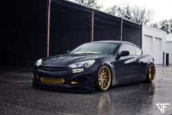 stancenation:  Awesome Genesis Coupe! // http://wp.me/pQOO9-mHI