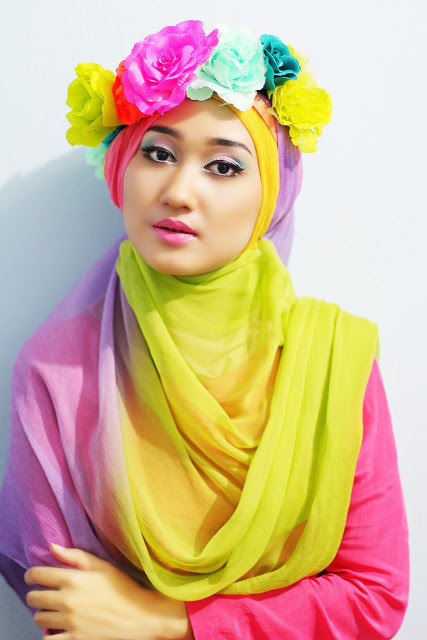 canadianzenscavengerhunt:  Wallflower - Dian Pelangi 