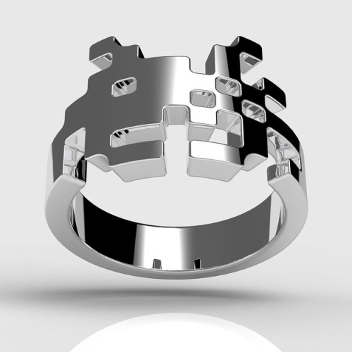 dahbahtman:  Geek Engagement Rings R2-D2 (Star Wars) Star Trek Insignia (Star Trek) Tri Force (Legend of Zelda) Spiderman  Hello Kitty  Decepticon (Transformers) Space Invader  Playstaion  Portal Metroid  Geek Engagement Rings Boxes Geek Engagement