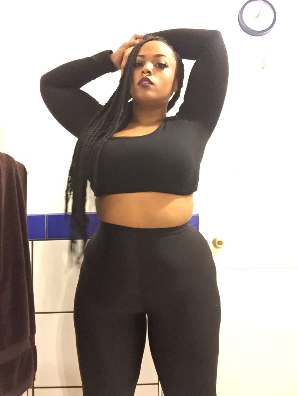 biggirliscute:krazekhaos:  damndandy:  Blackout: An anon called me obese and told