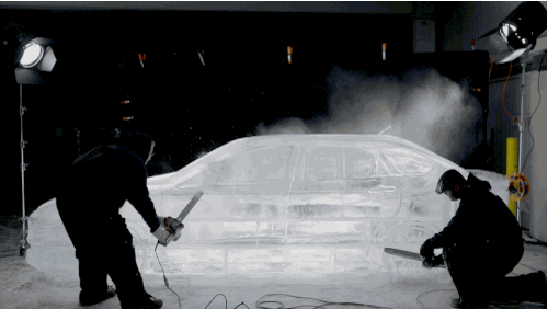 andisbetter:  Take one giant block of ice AND a few chain saws AND magic happens. Because with style AND great tech AND power under the hood of a Ford Fusion, And Is Better. Now how cool is that?  Sculpture by RW Ditto & Paul Nuznov of Outside the