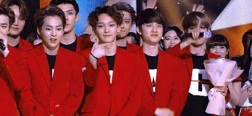 chenpire: “our exo-l” are the most precious words, because it’s the name you gave 