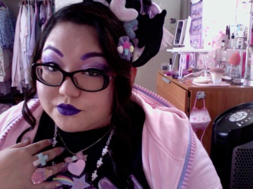 WHOO~ back in my element. *A* i have been so busy lately.top: galaxxxy.jacket: KOKOkim.skirt: super 