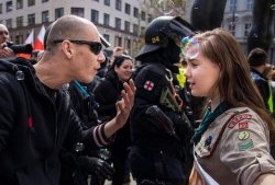 fumbledeegrumble:  antifascistaction: nevver: Girl Scouts of the Czech Republic Girl scouts vs neo-nazis   kick his scrawny little skinhead ass