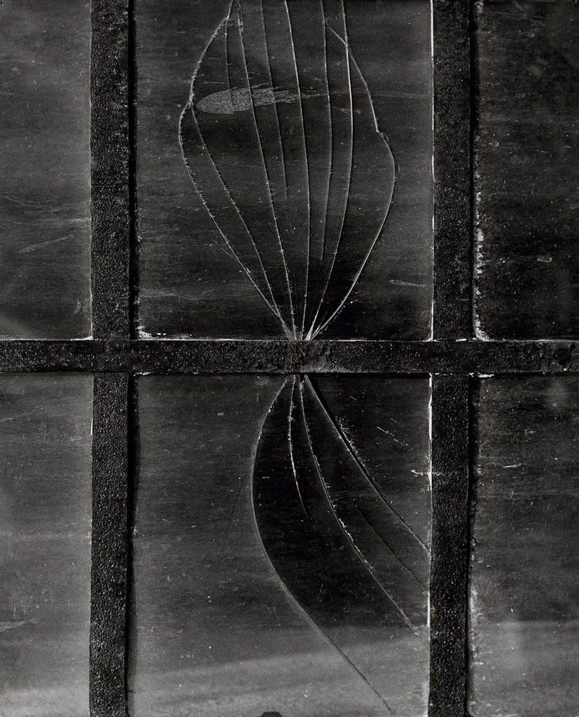 gacougnol:  Paco GomezCristal roto, 1958 