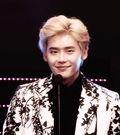 oddcontext:  running his fingers through his hair 