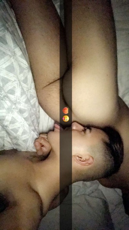 derrickpsxxx: If you don’t eat his ass you isn’t a man