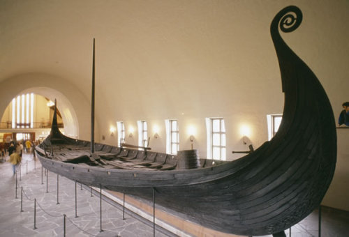 slothisticated:The Oseberg Viking Ship BurialIn 1904 a remarkable archaeological site was uncovered 