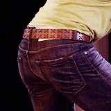 babejolras:  tveit is a dickhead series→ butt