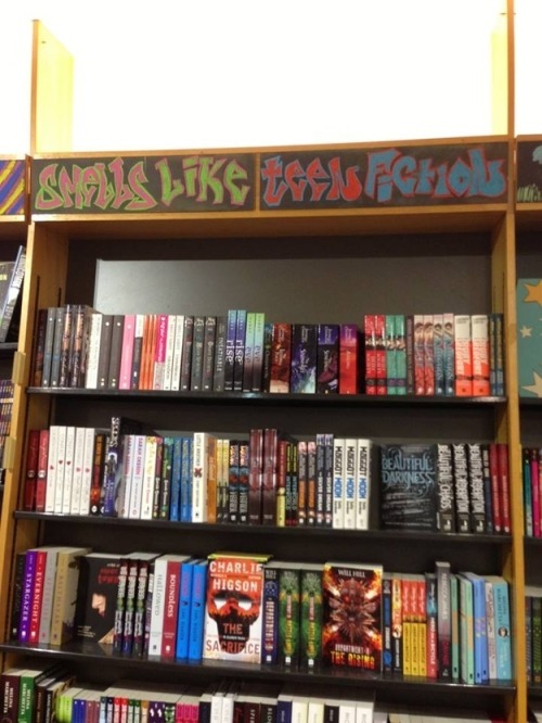 victoriousvocabulary: Signs @ Kaleido Books in Perth, Australia More here. EVERY BOOK IS A TARD